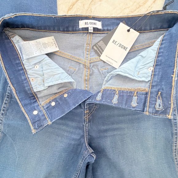 RE/DONE Jeans 90s High Rise Loose Straight Leg Button Fly Deep Faded Blue 27 NWT - Picture 2 of 10